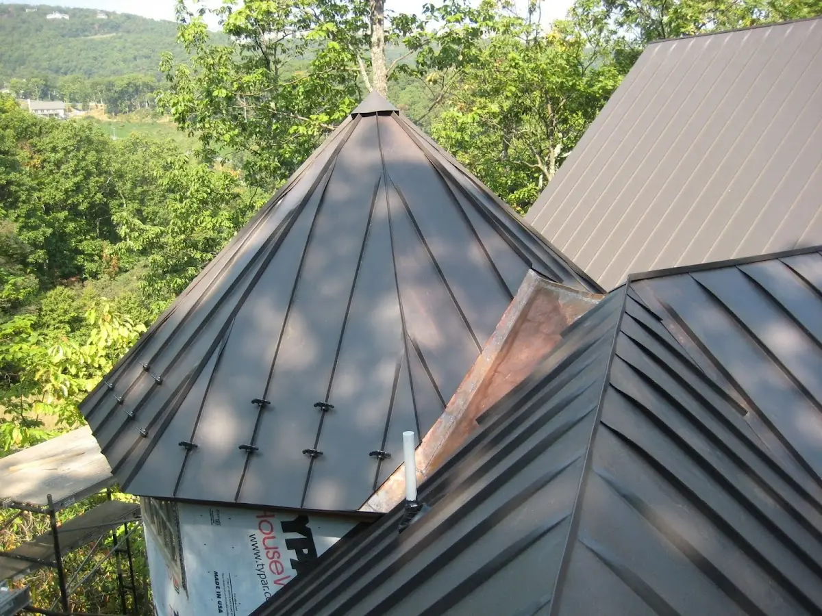 Professional Roof Tarp Installation by Craftsman Roofing in Woodland Way